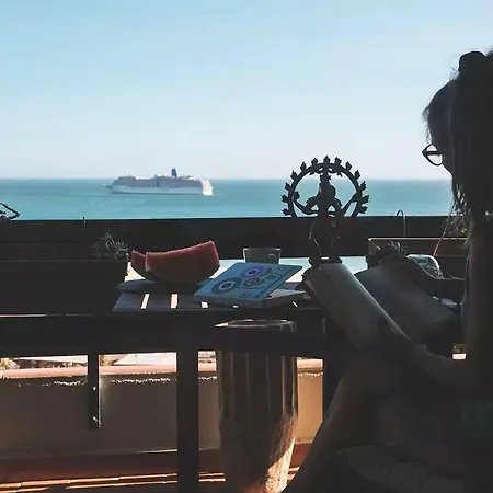 Sunny Oceanview Da Rocha *